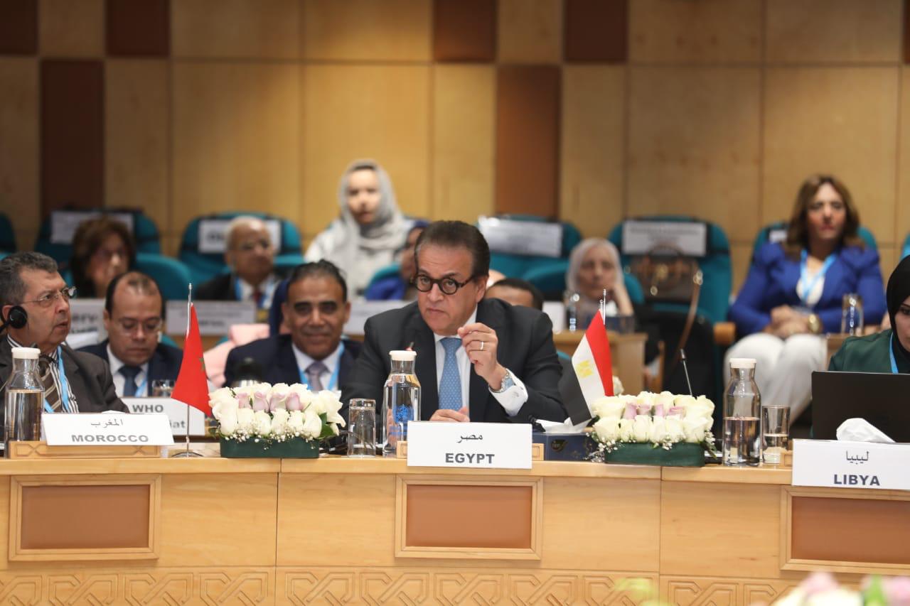 بمشاركة وزير الصحة.. 