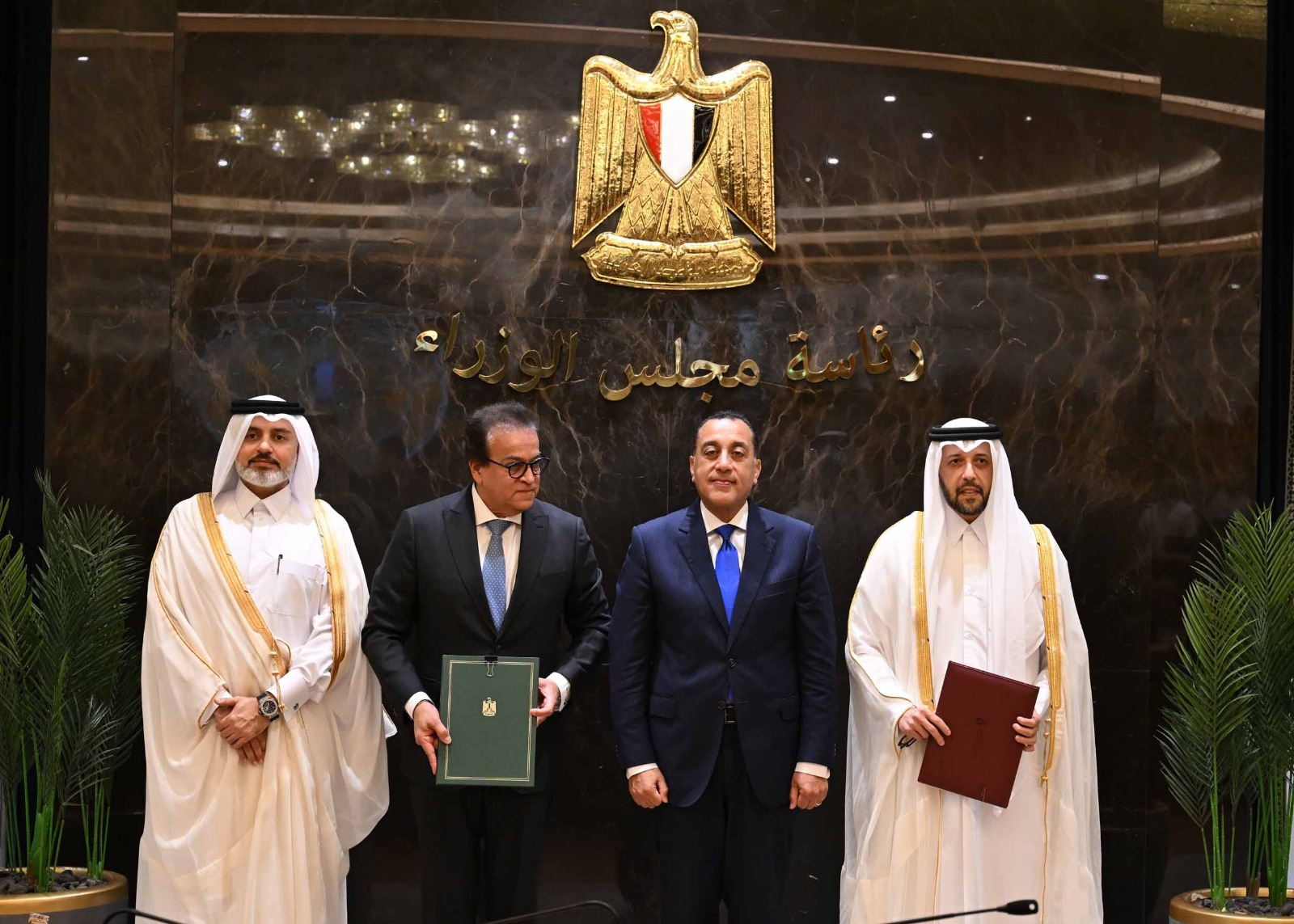 رئيس الوزراء يشهد توقيع مذكرة تفاهم بين مصر وقطر للتعاون في المجال الصحي